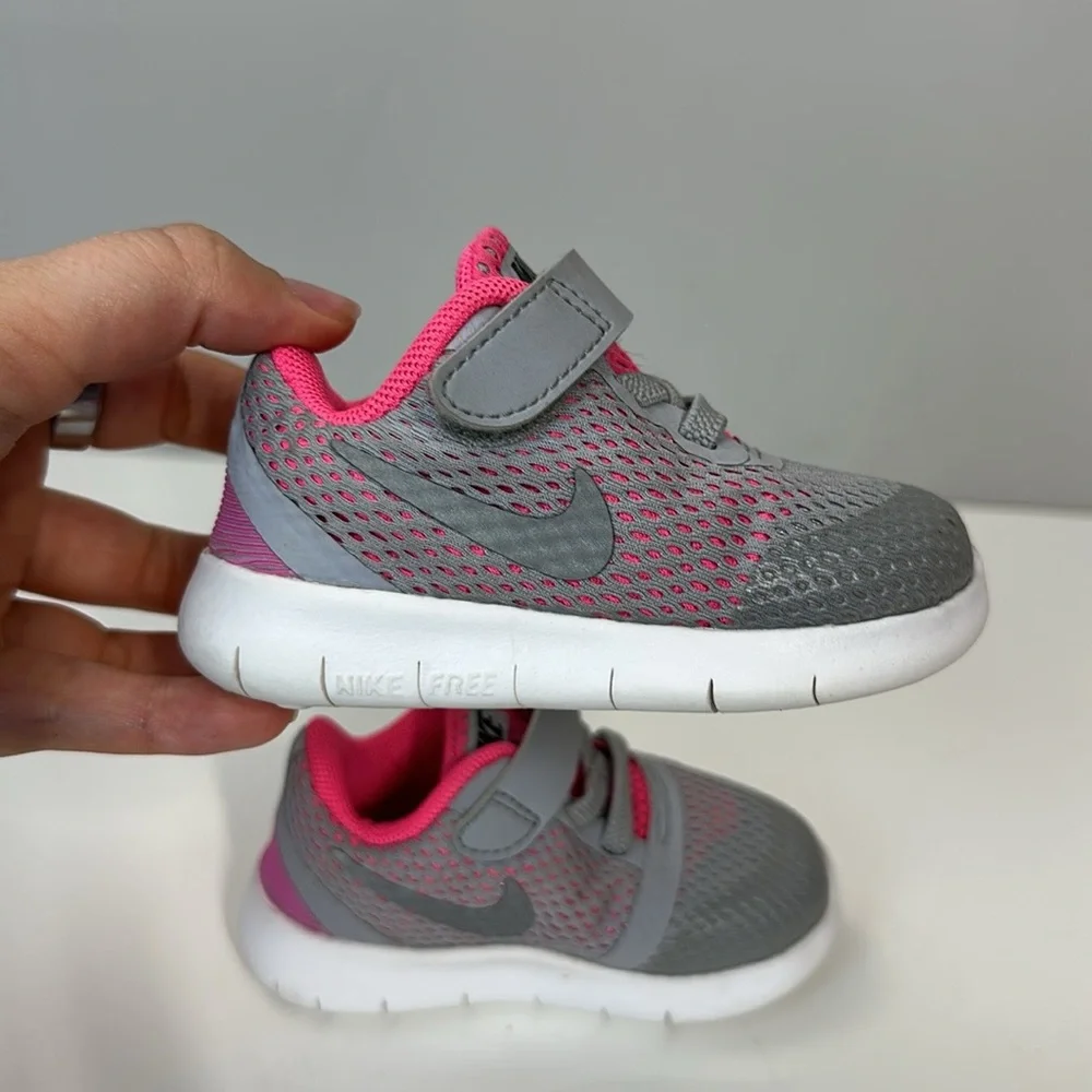 Nike Kids Gray and Pink Lightweight Sneakers